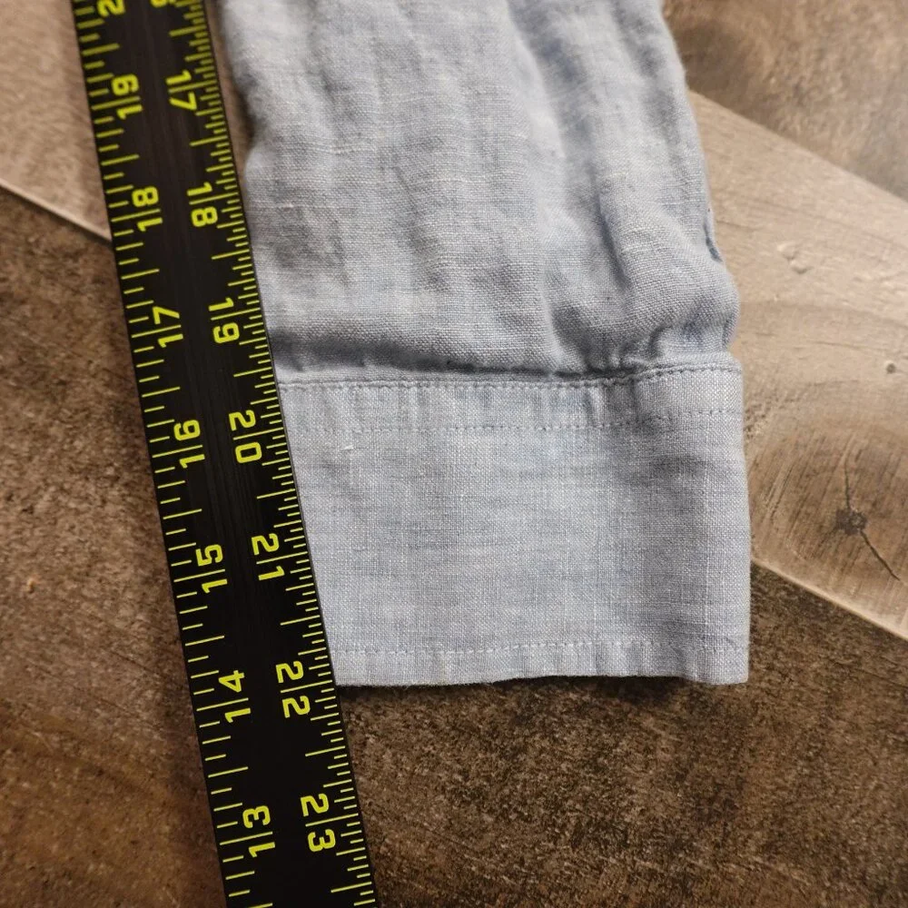 Banana Republic Linen Button-Down Shirt‎ Men’s Large Light Blue Casual Summer